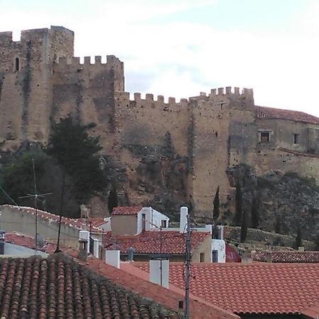 Hotel Yeste Exterior photo